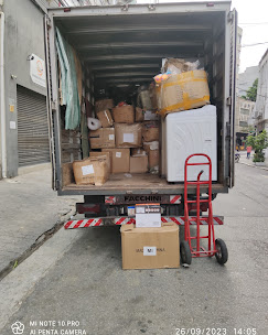 Espaço para foto real de organização no transporte